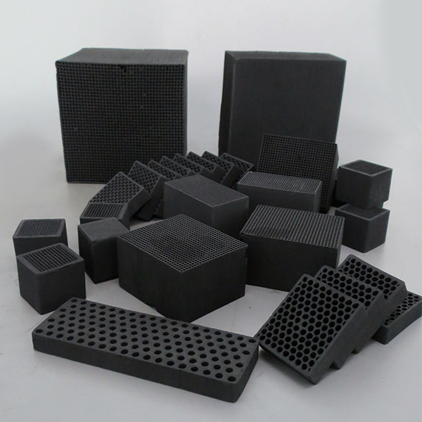 ��C����̿